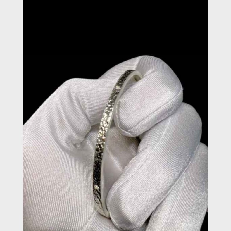 Design dit eget smykke