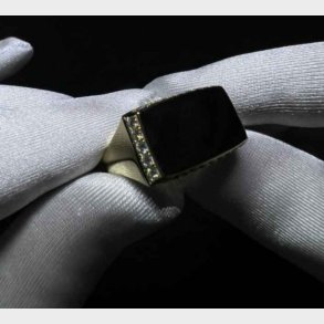 Design dit eget smykke